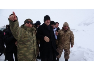 Bakan Soylu: “2 Kişi Olduğunu Değerlendiriyoruz”