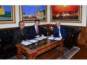 Gençler, “Akıllı Mobilya İle Çalışma Hayatında” Projesi İmzalandı