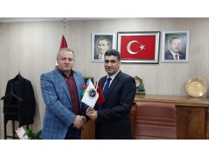 Asimder’den Ak Parti İl Başkanı Ayaz’a Ziyaret