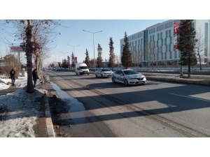 Şehitlerin Naaşları Tören İçin Filo Komutanlığına Getirildi