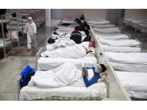 Çin’de Salgın Nedeniyle Ölü Sayısı 563’e Yükseldi