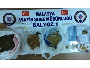 Uyuşturucu Ve Silah Ele Geçirildi