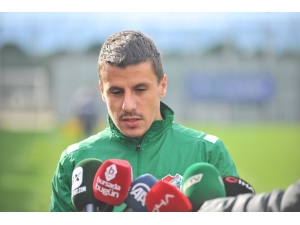 Kerem Can Akyüz Görücüye Çıkıyor