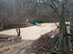 Maden İşçisinin Derede Cesedi Bulundu