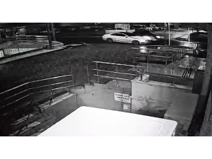 Kontrolsüz Yola Çıkan Sürücü Kazayı Beraberinde Getirdi