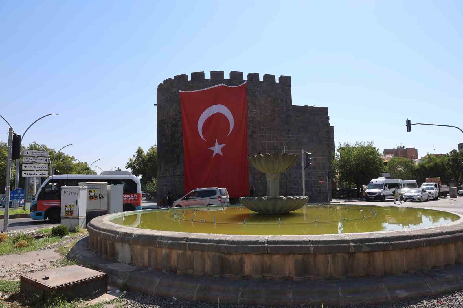 terorsuz-turkiye-yasasi-diyarbakir-da-memnuniyetle-karsilandi