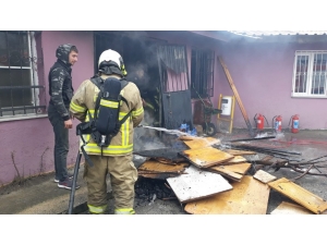 Özel Eğitim Uygulama Okulundaki Yangın Korkuttu