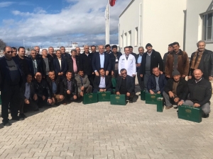 Karamanlı Muhtarlar Torku’nun Pekmez Ve Meyve Suyu Tesislerini Gezdi