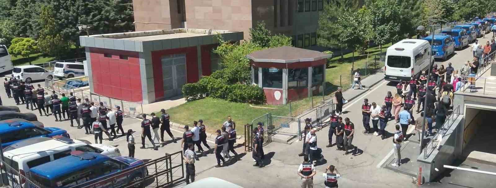gaziantep-merkezli-14-ilde-siber-dolandiricilik-operasyonu-19-tutuklama