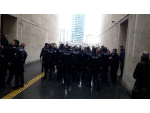 Diş Fırçasına Bantladığı Jiletlerle Sanığı Öldürmek İstedi