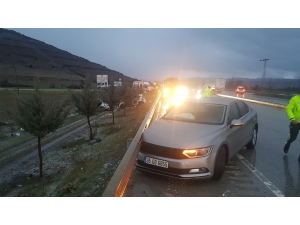 Kula’da 6 Araçlı Zincirleme Trafik Kazası: 2 Yaralı