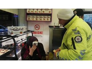 Ters Yönde İlerleyen Elektrikli Bisiklet Yaşlı Kadına Çarptı