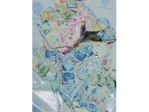 Torbacıların Evinden Servet Çıktı