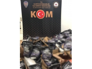 Alanya’da 1 Ton Kaçak Protein Tozu Ele Geçirildi