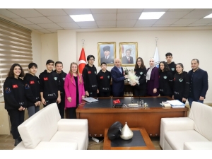 R3d3 Robot Takımından Gültak’a Ziyaret