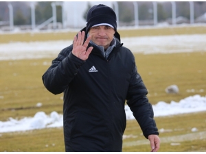 Çalımbay: “Başakşehir Maçının Hazırlıklarını Yapamıyoruz”