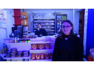 Bir İlçe, Kimliği Belirsiz Talihliyi Merak Ediyor