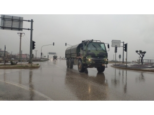 Suriye Sınırına Zırhlı Araç Sevkıyatı