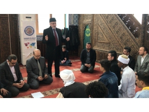 Yabancı Uyruklu Öğrenciler Güzel Kur’an Okumak İçin Yarıştı