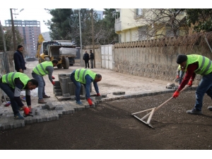 Cadde Ve Sokaklarda Bakım Çalışması Sürüyor