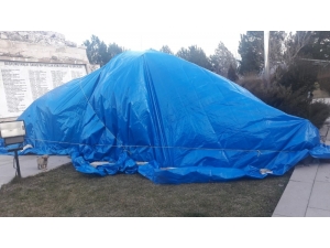 Şiddetli Rüzgar Nedeniyle Başkomutan Mustafa Kemal Anıtı Devrildi