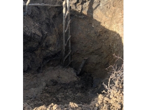 Kepçeyle Kaçak Kazı Yapan 9 Kişi Suçüstü Yakalandı