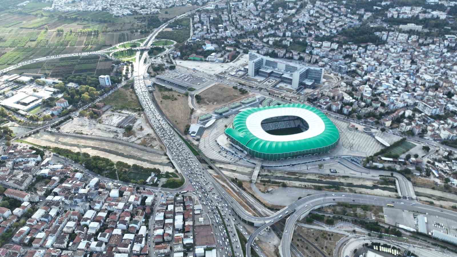 bursa-da-okullar-acildi-korkulan-trafik-yogunlugu-olusmadi