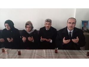 Deprem Şehitlerinin Ailelerine Taziye Ziyareti