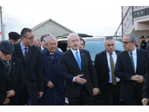 Kılıçdaroğlu’ndan Çığ Felaketi Şehidi Ailesine Ziyaret