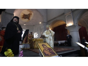 Bartholomeos Ayin İçin Çeşme’ye Geliyor