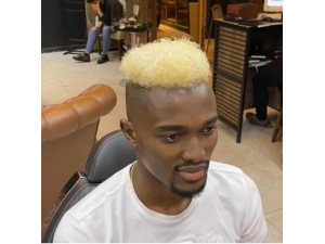 Mensah’ın Yeni Saç Stili