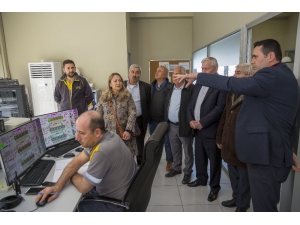 İzmir, Katı Atık Bertaraf Tesisi İçin Çalışmalarını Sürdürüyor