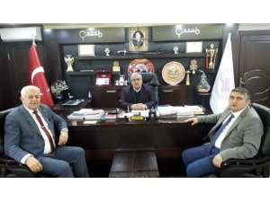 Çesob Başkanı Recep Gür, "Çorum Hak Ettiği Yere El Birliği İle Gelecek"