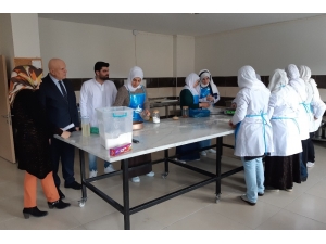 Bayburt Belediyesi Aile Yaşam Merkezinde Kurslar Başladı