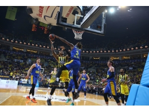 Turkish Airlines Euroleague: Fenerbahçe Beko: 77 - Maccabi Fox: 78