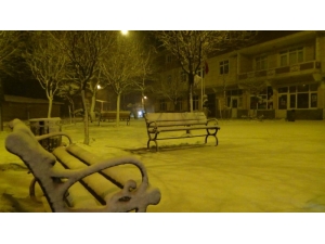 Silivri’de Vatandaşlar Karın Tadını Çıkardı