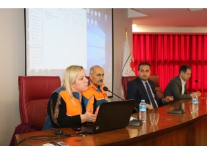 Torbalı Ticaret Odasından Deprem Eğitimi