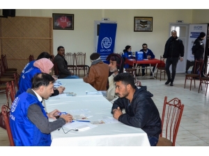 Mersin’de Sel Mağduru 300 Haneye 960’ar Lira Nakdi Yardım Yapıldı