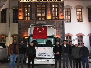Yakutiye Belediyesi Ve Pazarcı Esnafından Elazığ’a Yardım Eli