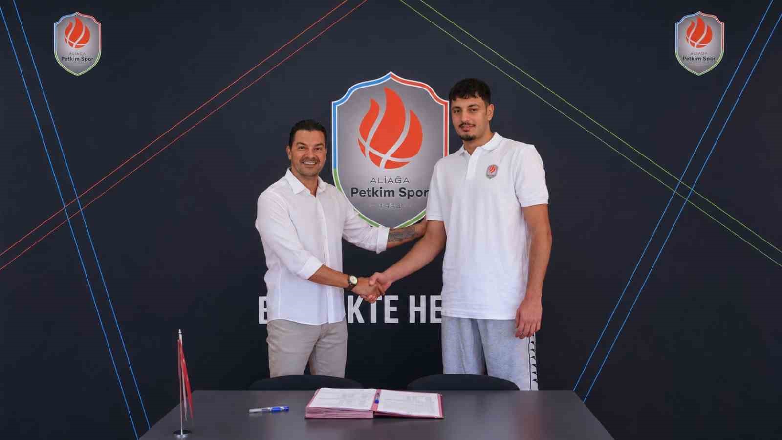 aliaga-petkimspor-osman-nurveren-i-kadrosuna-katti