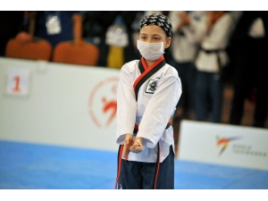 Metin Şahin: "Gerçek Kahramanlar Maske Takar"