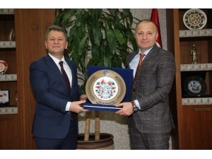 Ösym Başkanı Prof.dr.aygün’den Aü’ye Övgü