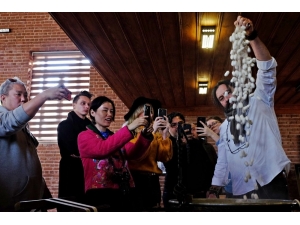 Bursa İpeğinin Fenomeni Oldular