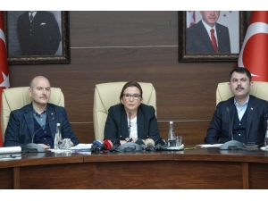 Ticaret Bakanı Pekcan: "Zarar Görmüş Esnafımızın 1 Yıl Süreyle Kredi Ve Faizini Teskomb Ödeyecek"