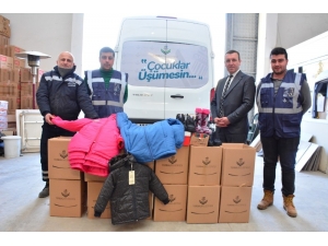 Torbalı Belediyesi Elazığ’a Yardım Aracı Gönderdi