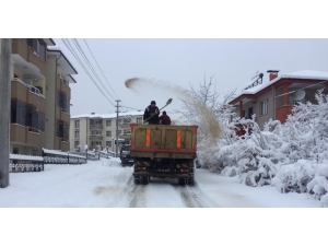 Tarihi Kentte Kar Temizleme Çalışması