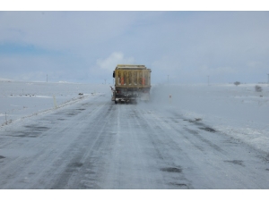 Büyükşehir Ekipleri Aralıksız Çalışıyor