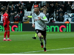 Süper Lig: Beşiktaş: 3 - Gaziantep Fk: 0 (Maç Sonucu)