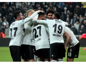 Beşiktaş Ligde 8 Maç Sonra Gol Yemedi