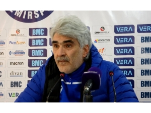 Uğur Tütüneker: “Havaya Girmenin Anlamı Yok”